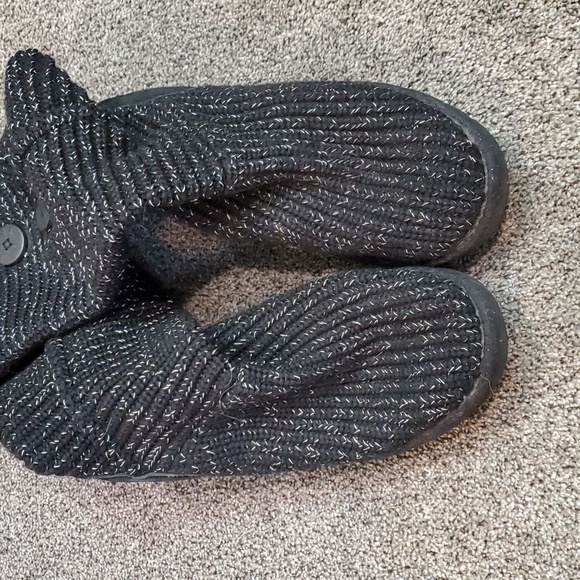 Ugg Australia Women 1876 Cardi Sweater buttons Boots shoes sz 10 - Picture 5 of 10